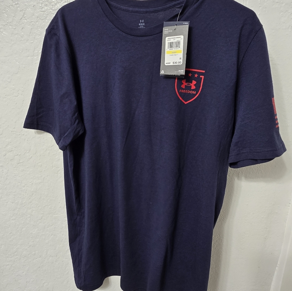 NWT Under Armour Men's Medium Freedom Eagle T-Shirt